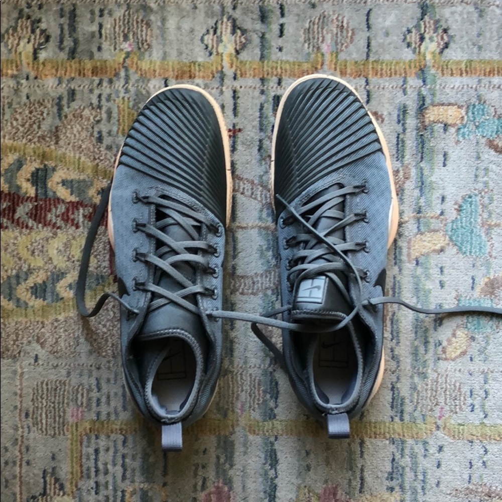 Nike Tennis shoes
